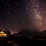 Фотографи запечатаха Млечния път в уникални кадри