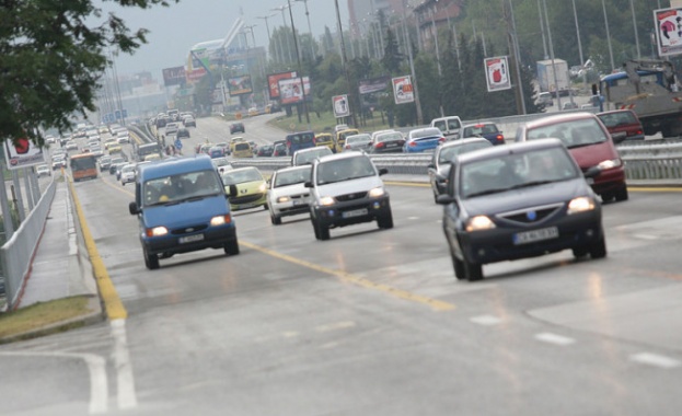 Верижна катастрофа на "Цариградско шосе" в София