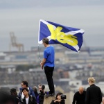 Шотландия пусна плаваща вятърна електроцентрала