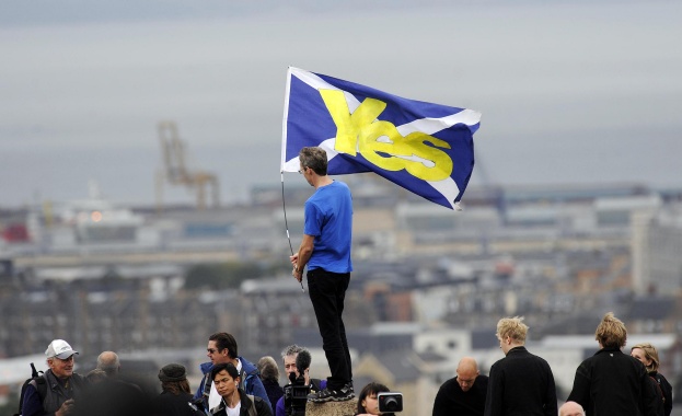 Лондон предупреди за дестабилизиране на икономиката при нов шотландски референдум