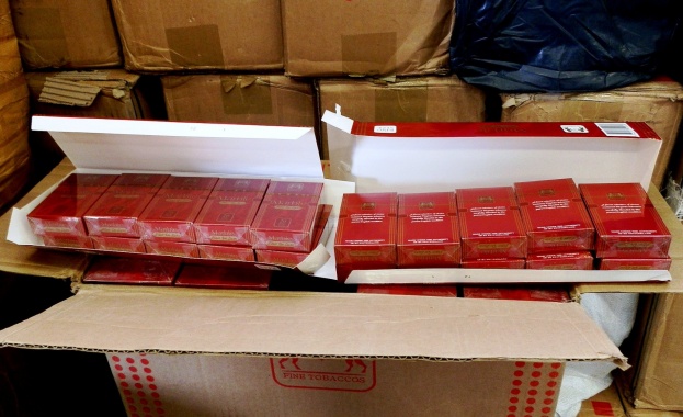Повече от 4,2 милиона къса цигари задържаха на митница Свиленград