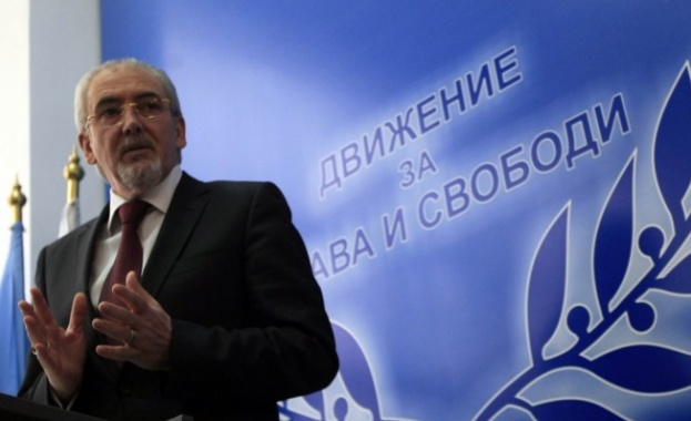 Местан: Болни мозъци щели да затварят граници през ХХI век