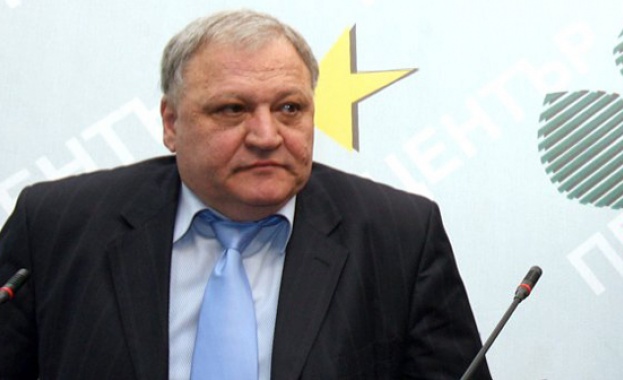 БСП-Габрово: Време е хора като Димитър Дъбов да си подадат оставките