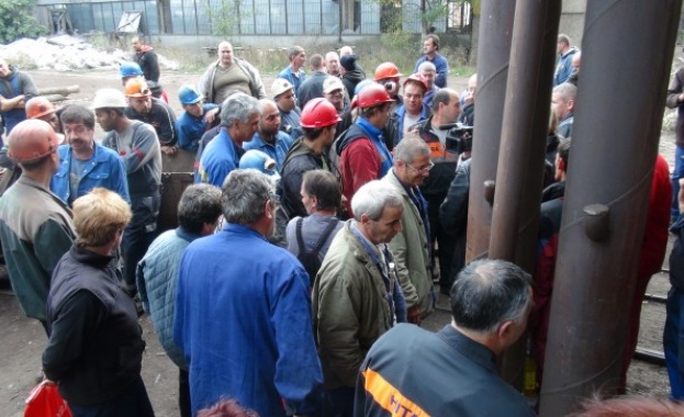 Миньорите в „Черно море” отново готвят "подземен" протест