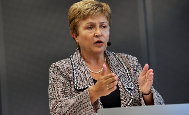 Фанфари за Кристалина