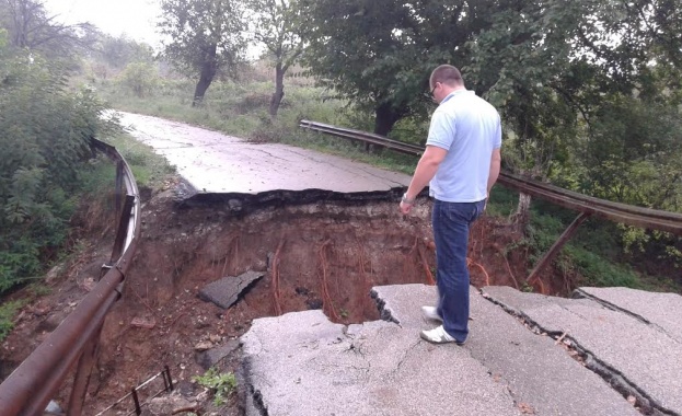 БСП: Докато ГЕРБ си правят ПР в Мизия, техен кмет наказва цели села да бедстват
