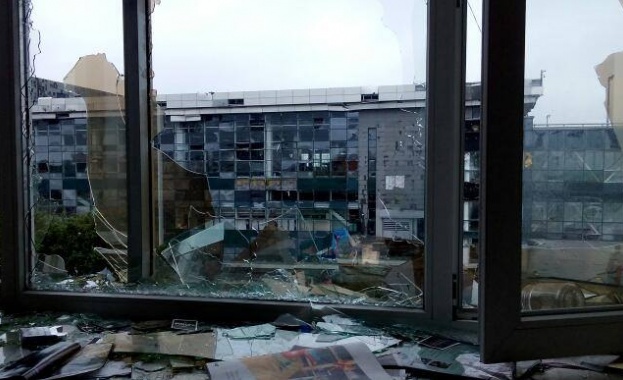 Донецк отново под обстрел, има жертви