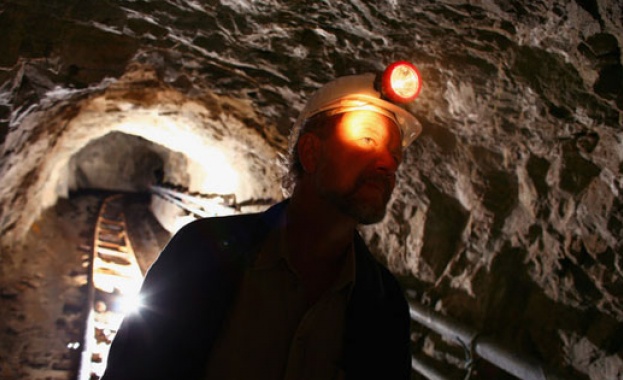 Миньорите от „Черно море” прекратиха стачката 