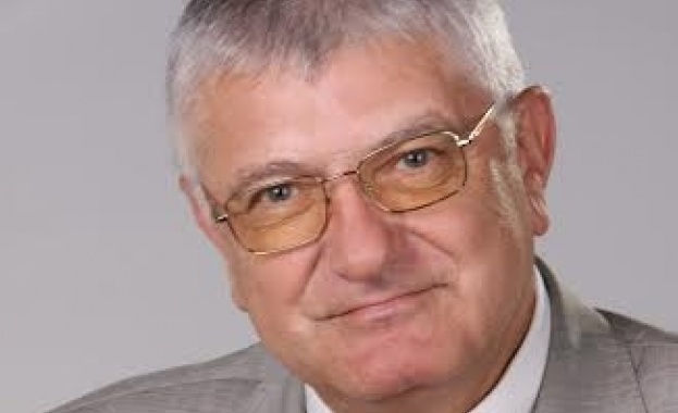 Волейболен турнир под патронажа на Петър Кънев започва утре в Бургас