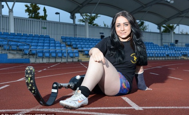 Британка готова да се раздели с крака си, за да стане параолимпийски шампион