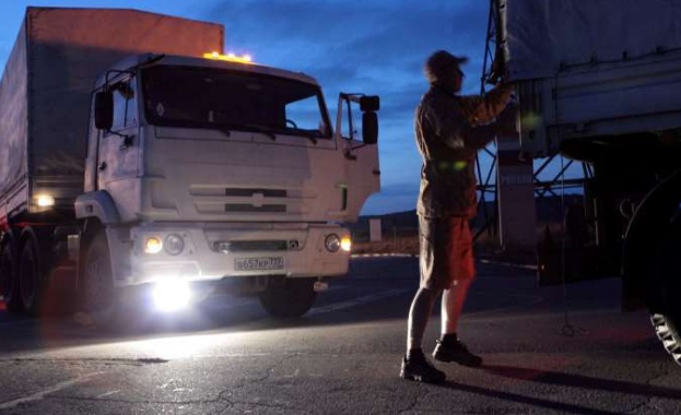 Третият конвой с руска хуманитарна помощ стигна Донецк 