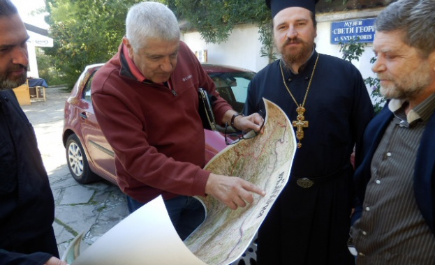 Петър Кънев посети манастира "Св. Георги Победоносец" и археологически обекти в Поморие