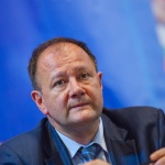 Миков ще посети Шерба