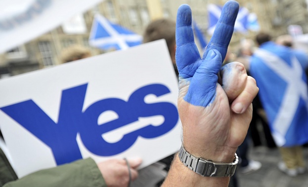 Шотландия започва незабавни преговори за оставане в ЕС
