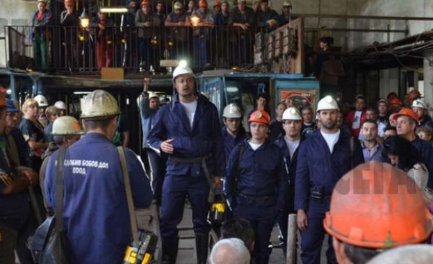 Партиите изсипват рога на изобилието върху електората