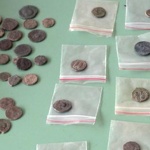 Амфора с 1200 византийски монети откриха археолози в Добричко