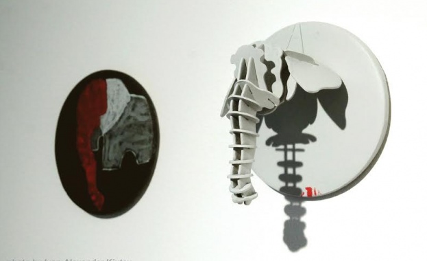 Арт шоу на съвременни медали в А+ 