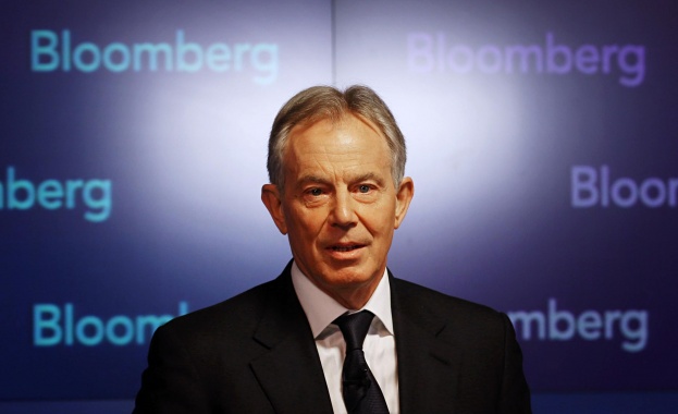 Тони Блеър: "Споразумението от Белфаст" ще трябва да се промени