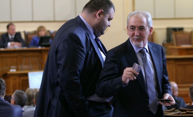 Местан подмина Пеевски