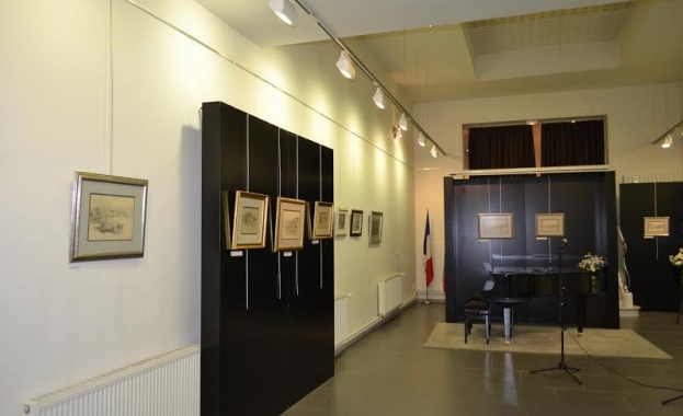 Националният военноисторически музей откри изложба в Париж