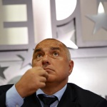 Кабинетът "Орешарски" махнал иконата на Исус Христос