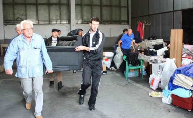 Радио Шумен - БНР с дарение за Мизия