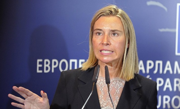 Могерини: ЕС трябва да преразгледа отношенията с Русия