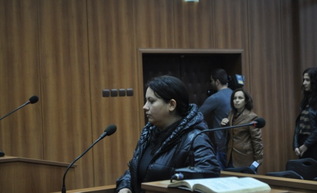 Отложиха делото срещу майка, убила бебето си