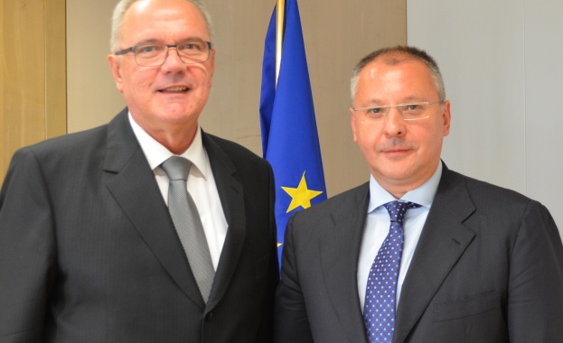 Станишев: Координацията между ПЕС и комисарите социалисти е ключ към реализирането на левите идеи в новата ЕК