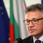 Предрешен ли е изборът на нов изтребител