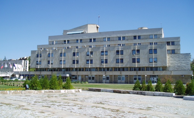 Адвокат осъди общинския съвет в Кърджали за такса "смет"
