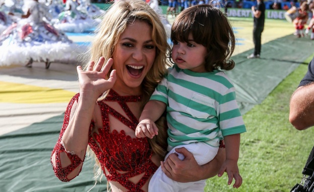 Шакира се оттегля от сцената заради сина си