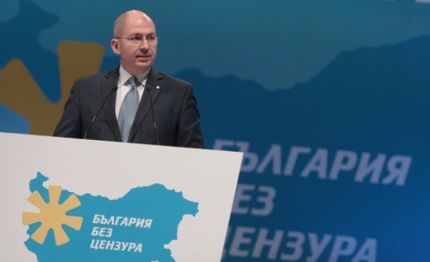 Йончев: Политиката трябва да е риалити шоу