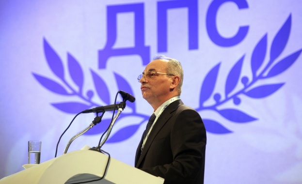 Доган: Какво правим, ако пламне пожар, господа… Доган: Какво правим, ако пламне пожар, господа…