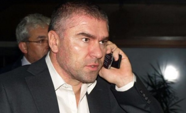Прокуратурата обвинит Марешки в изнудване и нанасяне на телесна повреда