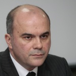 Изработваме пенсиите сега, щяло да ги има до 2037 г., после не се знае