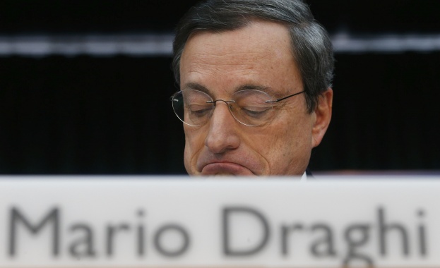 Драги и Стурнарас договориха 12-15 млрд. евро допълнително финансиране на гръцките банки 