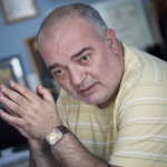 Арман Бабикян за протестите: Министър-председателят отново се скри