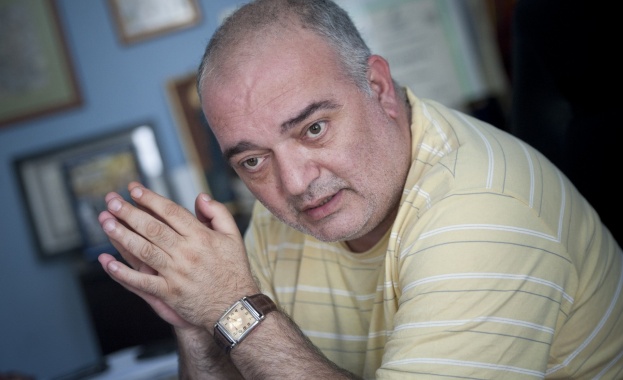 Арман Бабикян: Гешев се държи не като главен прокурор, а като политически организатор