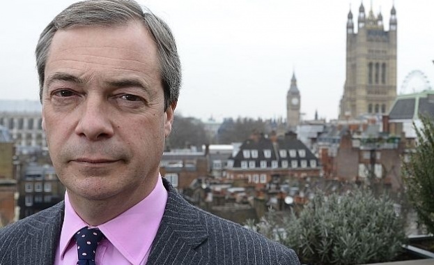 Фараж отново ще има група в ЕП