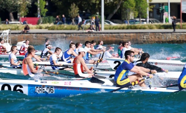 Спортни таланти на „Еврофутбол" станаха седми в света по крайбрежно гребане