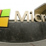 Microsoft ще прави шлемове за виртуална реалност за армии