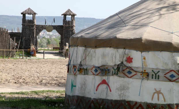 Англичани вдигат прабългарско селище край Търново