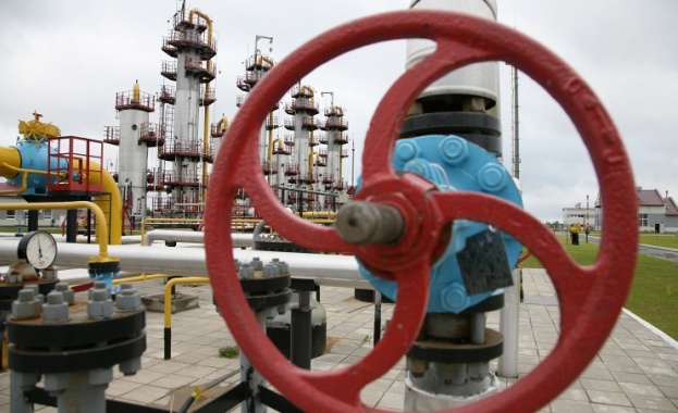 Киев моли Г-7 да финансира покупката на руски газ