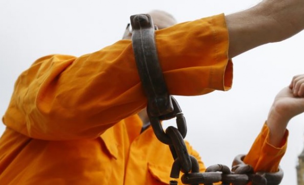 КНДР освободи един от задържаните американци 