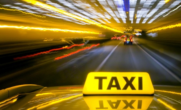 Безплатен превоз с такси за лекарите обмислят в Русия