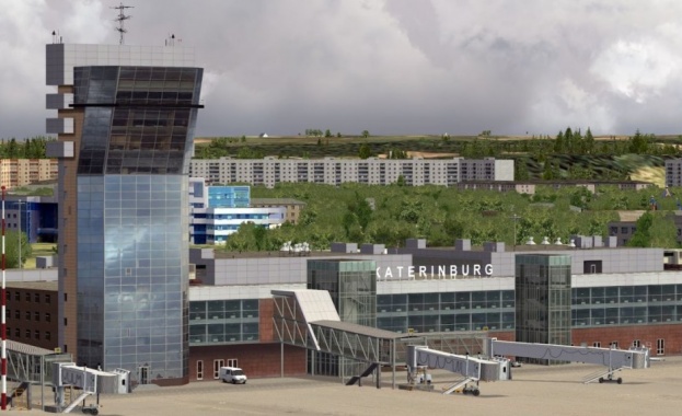 В Екатеринбург самолет се сблъска в автомобил за превоз на багаж