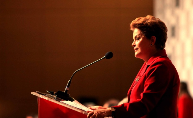 Дилма Русеф обяви амнистия за недекларираните офшорни сметки