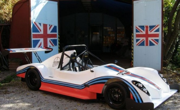 ATS пусна кола за нормалните пътища 