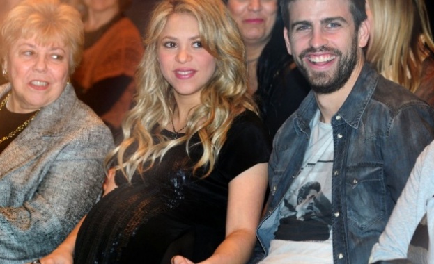 Шакира показа първа снимка след новината за второ бебе